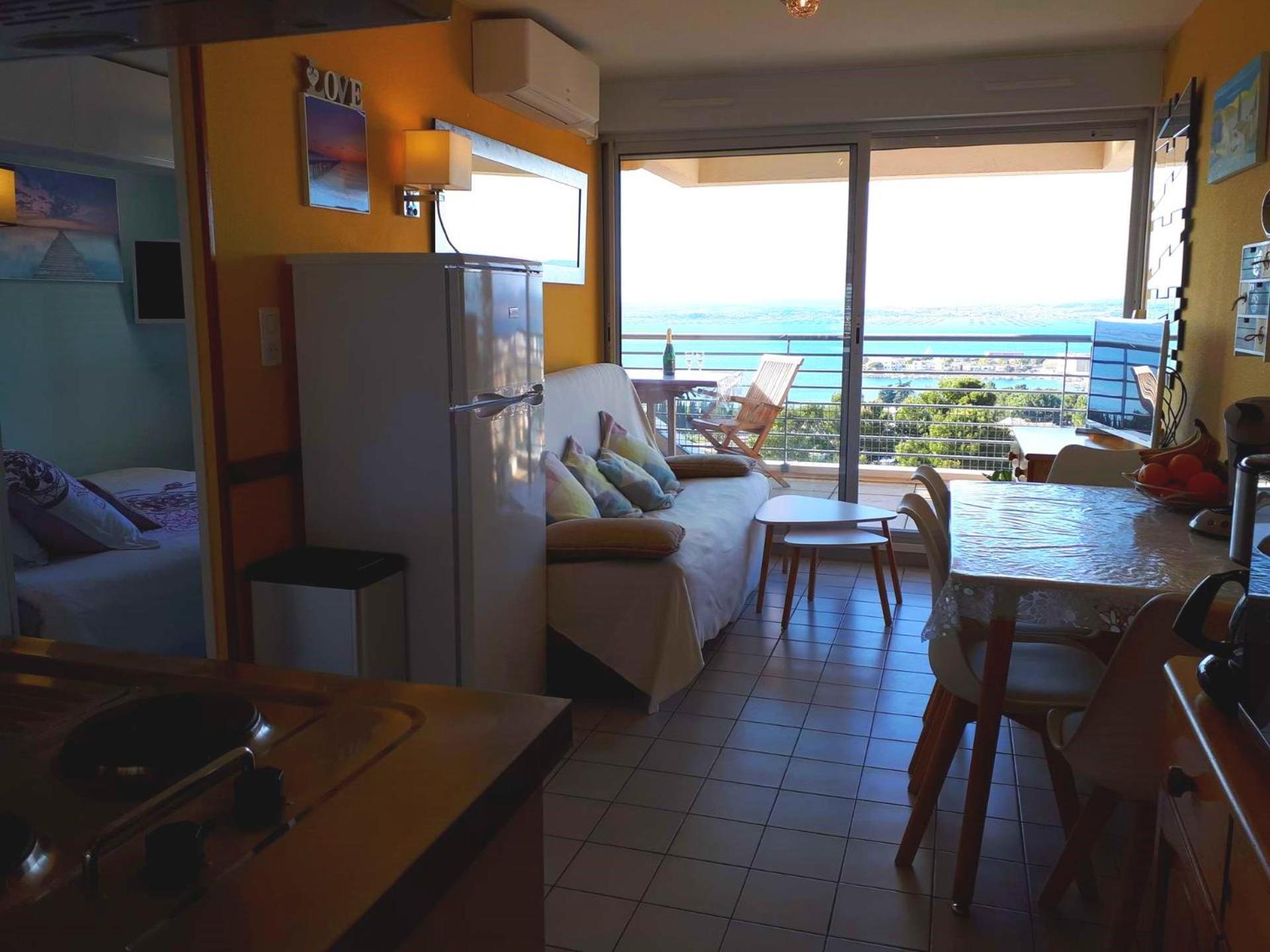 Apartment T2 Terrasse Vue Panoramique, Piscine, Parking, Wifi, 2 Tv Connectees, Netflix, Clim, Ascenseur, Barbecue Sète