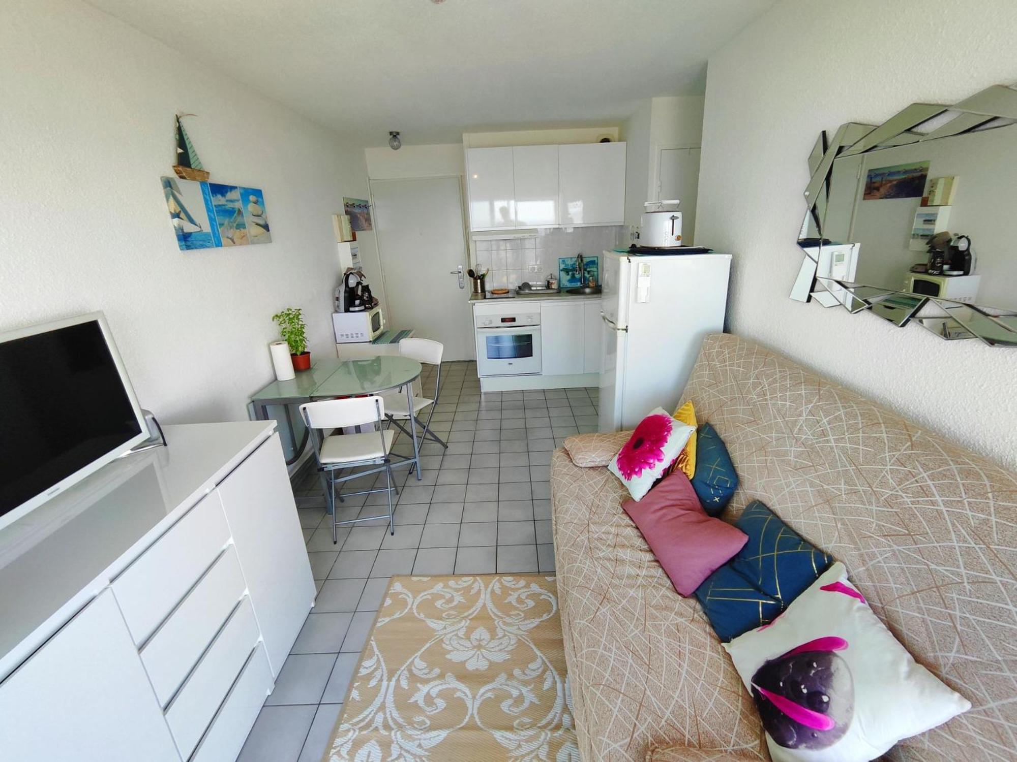 T2 Panoramic View: Pool, Parking & Smart Tv Retreat Sete
